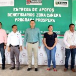 Preside Pablo entrega de apoyos Prospera en la zona cañera