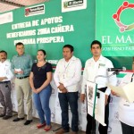 Preside Pablo entrega de apoyos Prospera en la zona cañera