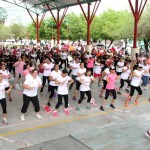 Mantenses se unen a la campaña estatal “Vive Fuerte, Vive Rosa”