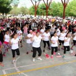 Mantenses se unen a la campaña estatal “Vive Fuerte, Vive Rosa”