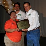 Asiste Pablo a Festival del Día del Personal Voluntario del IMSS