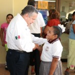 Educación, vía para que nuestros niños y jóvenes trasciendan como seres humanos: Gustavo Torres