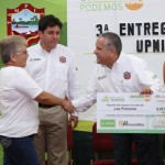 Entrega Gustavo Torres Salinas microcréditos a mujeres emprendedoras para que inicien su propio negocio
