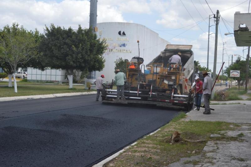 Invierte 3 mdp el municipio en pavimentación de la Américo Villarreal