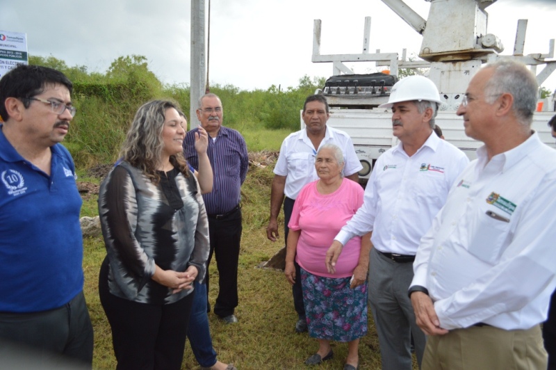 Arranca Gobierno Municipal electrificación en la colonia Magisterio