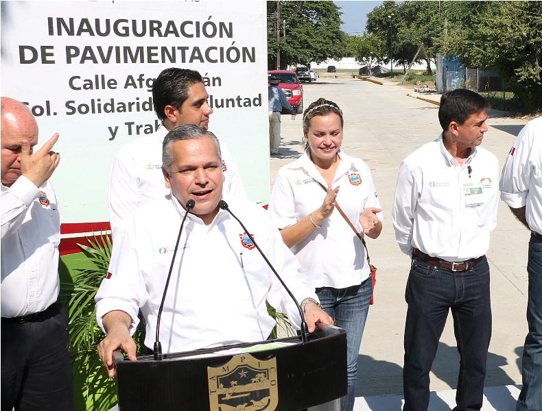 Estado y municipio benefician a 5 mil familias de la “Borreguera”
