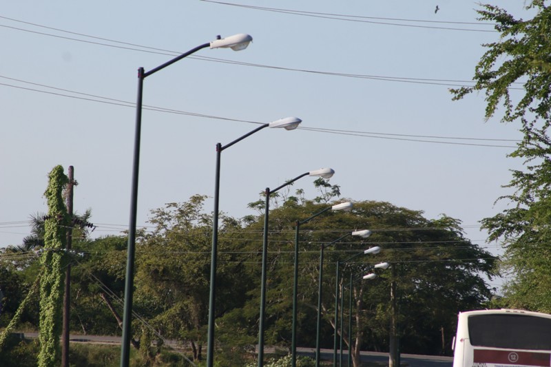 Concluye el Gobierno de Tampico la rehabilitación de alumbrado público en el bordo Cascajal-Nacional