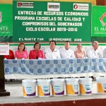 Entrega Pablo recursos del programa Escuelas de Calidad
