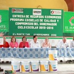 Entrega Pablo recursos del programa Escuelas de Calidad