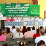 Entrega Pablo recursos del programa Escuelas de Calidad