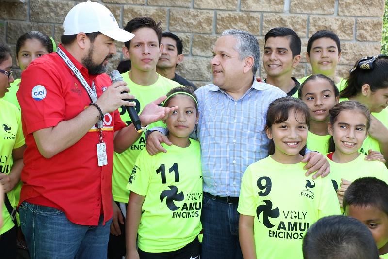 Conjuntan esfuerzos Gobierno e iniciativa privada para mejorar espacios públicos