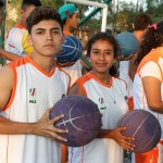 Entregan uniformes a deportistas de las colonias Tancol y Solidaridad Voluntad y Trabajo