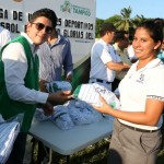 Entregan uniformes a deportistas de las colonias Tancol y Solidaridad Voluntad y Trabajo