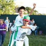 Entregan uniformes a deportistas de las colonias Tancol y Solidaridad Voluntad y Trabajo