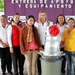 Inicia Verónica entrega de apoyos y equipamiento a desayunadores
