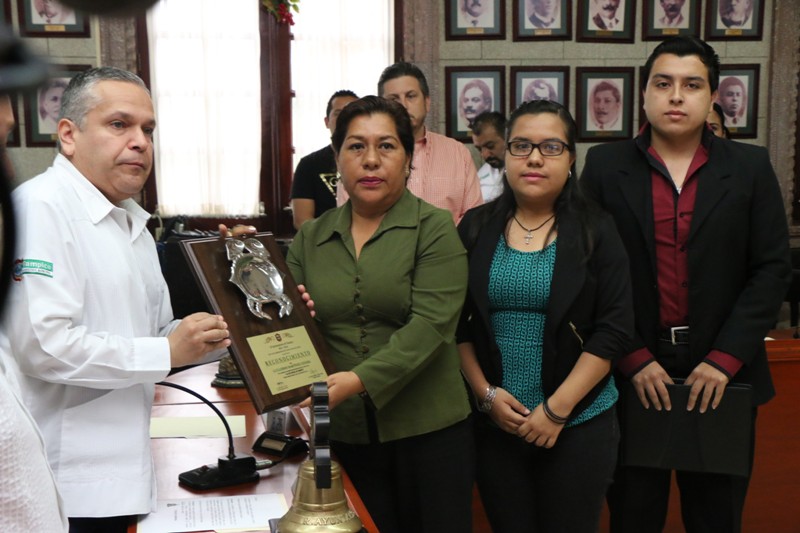 Ofrece cabildo de Tampico homenaje póstumo a Guillermo Martínez Lezama