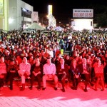 Pablo y Verónica invitan a disfrutar en familia las fiestas navideñas