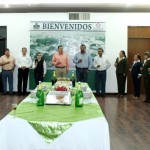 Alcalde y funcionarios celebran tradicional brindis Navideño