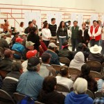 Inician reparto de pantallas digitales a beneficiarios de programas federales