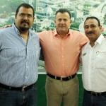 Alcalde y funcionarios celebran tradicional brindis Navideño