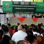 Educación es motor que impulsa a la sociedad al desarrollo: Pablo