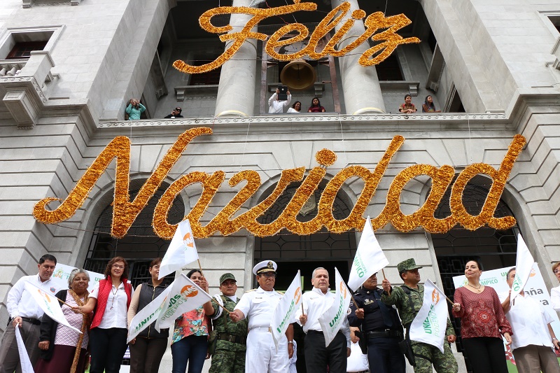 Pone en marcha Gustavo Torres la campaña "Navidad Segura 2015-2016"