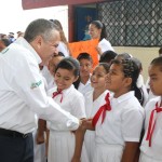 Beneficia Gobierno de Tampico a 484 alumnos con becas municipales