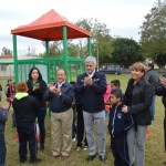 Entrega alcalde JLHC juegos infantiles Entrega alcalde JLHC juegos infantiles
