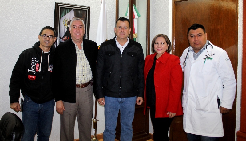 Recibe Pablo saludo de personal directivo del Hospital General