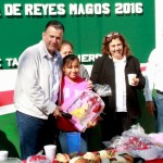 Encabeza Alcalde festejo de Reyes Magos
