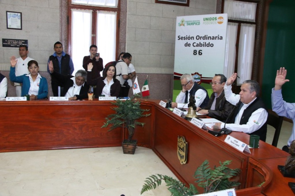 Aprueba Cabildo de Tampico solicitud de licencia a 4 regidores