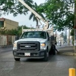 Rehabilita el Gobierno de Tampico la red de alumbrado público en diversos sectores