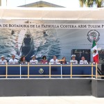 Acompaña alcalde Gustavo Torres Salinas al gobernador Egidio Torre Cantú en ceremonia de botadura de la patrulla costera Tulum
