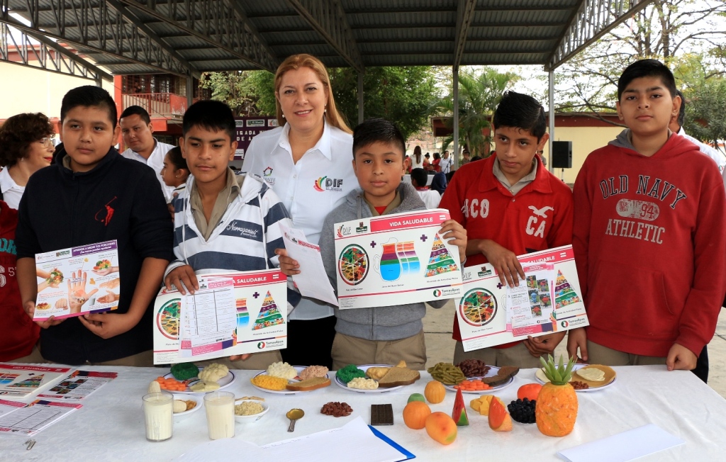 Lleva DIF brigada multidisciplinaria a la Secundaria General Dos