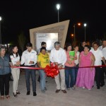 Inaugura alcalde JLHC plaza comunitaria "Los Fresnos"