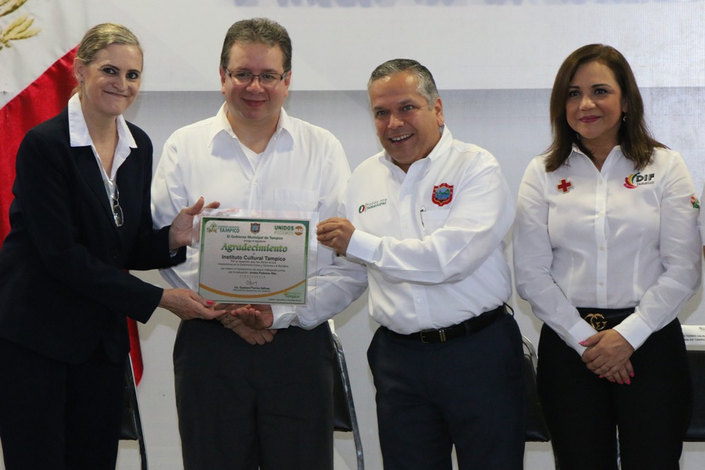 Pone en marcha Gustavo Torres Salinas colecta anual de la Cruz Roja Mexicana