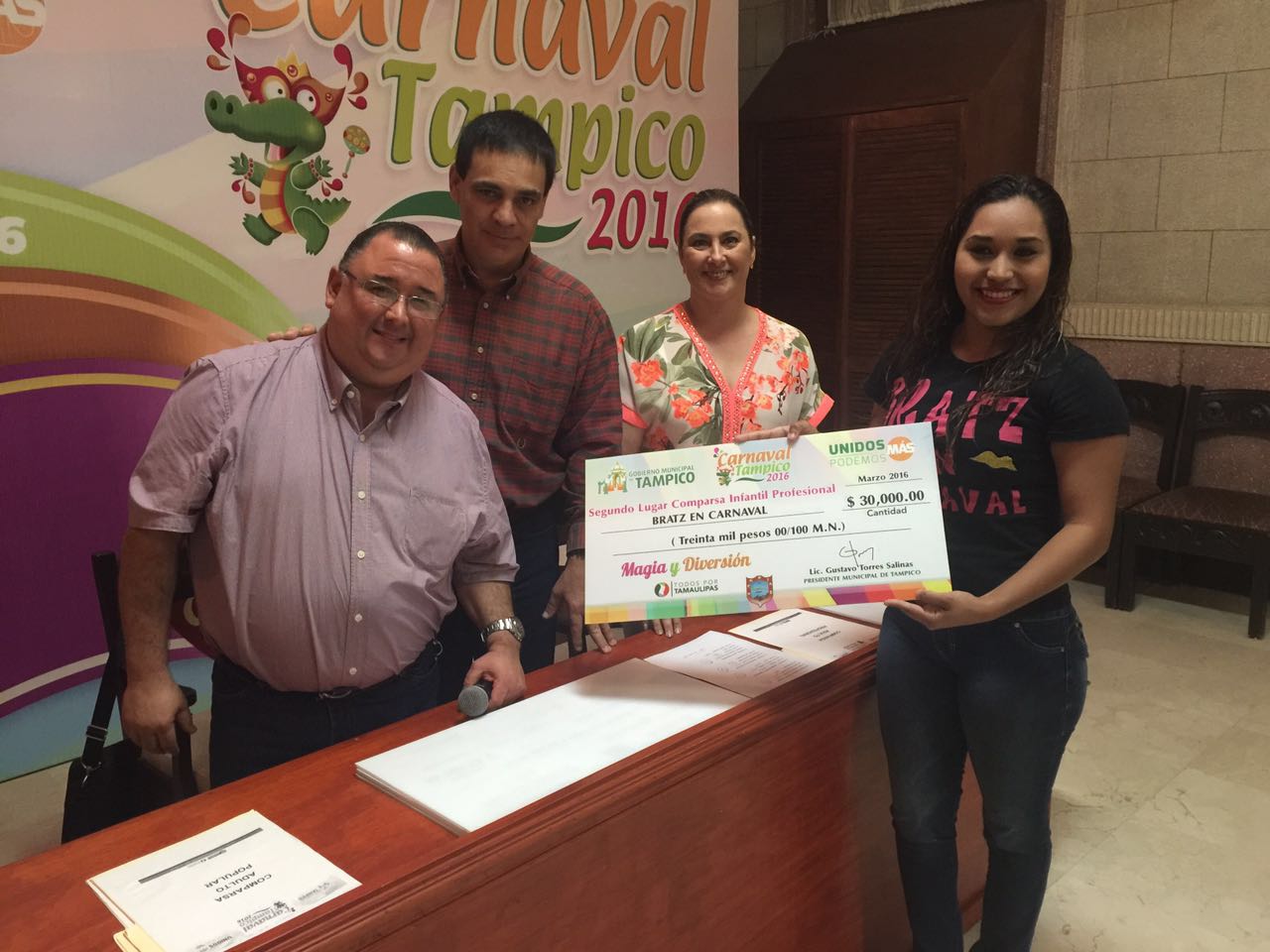 Premia Ayuntamiento de Tampico a ganadores del Carnaval Tampico 2016 "Magia y Diversión"