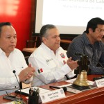 Entregan Gobierno de Tampico e ITEA certificados de primaria y secundaria a empleados municipales