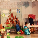 Asiste Verónica a festival artístico del CAM Club Rotario