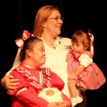 Asiste Verónica a festival artístico del CAM Club Rotario