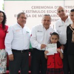 Entregan estado y municipio más de cinco millones de pesos en estímulos educativos en Tampico