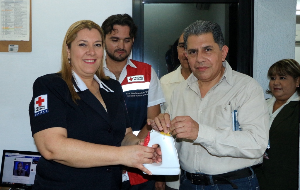 Verónica Téllez solicita donativos para colecta de Cruz Roja