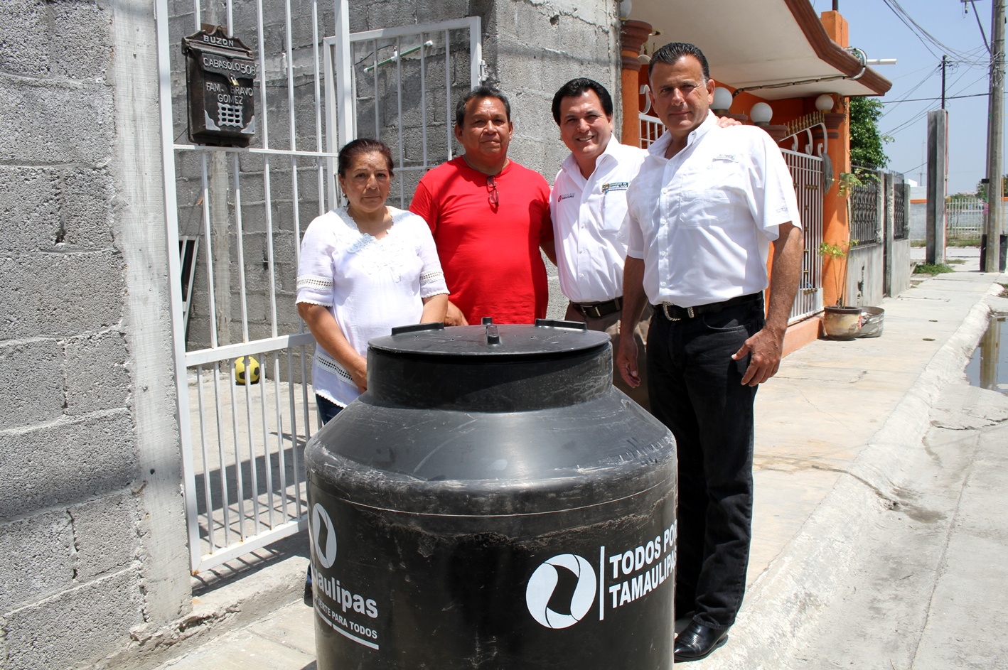 Distribuye Sedesol Tamaulipas apoyos a familias del sector Poniente