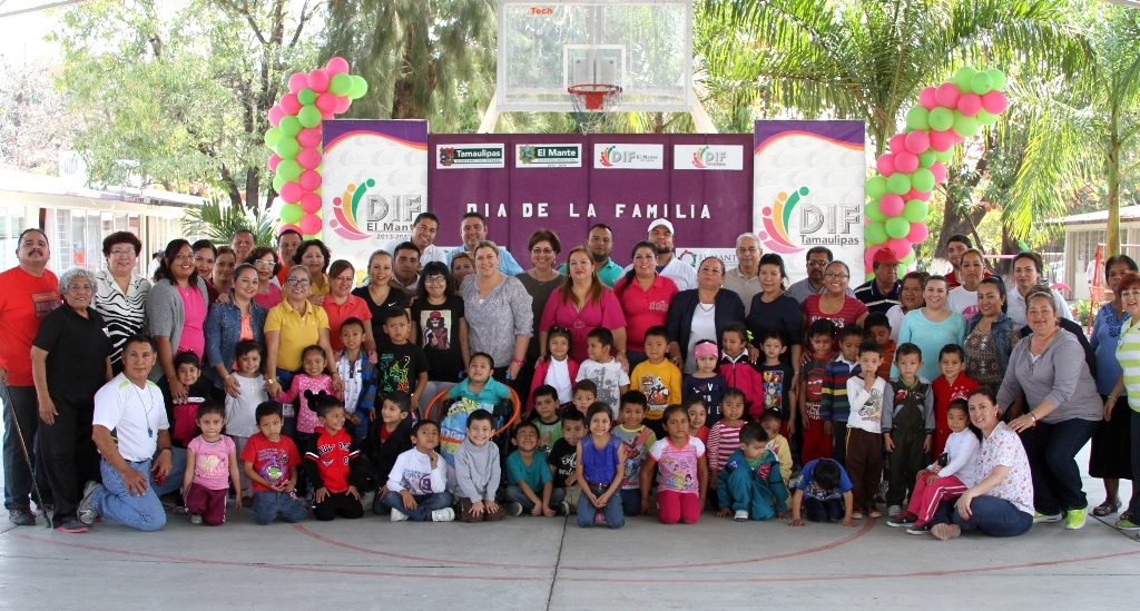 Celebran en El Mante el Día de la Familia