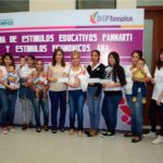 Entrega Sistema DIF Tampico estímulos y apoyos a grupos vulnerables