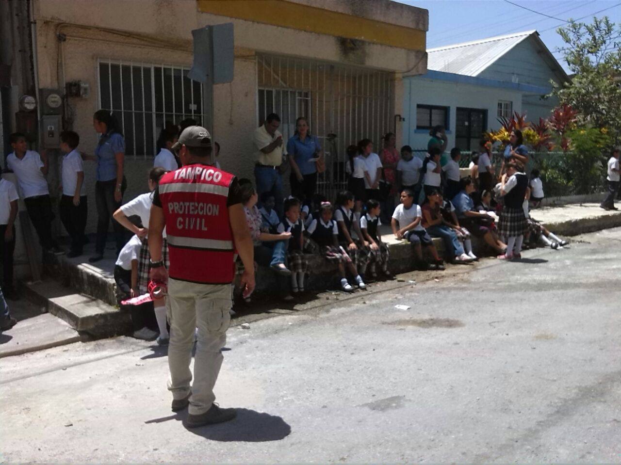 Promueve Gobierno de Tampico la cultura de la prevención en zonas bajas