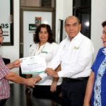 Distinguen a Escuelas de Calidad con más de 10 años de permanencia