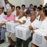 Entregan estado y municipio apoyos a despicadoras de Tampico