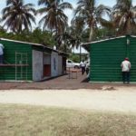 Inician operaciones comerciantes del ex macalito en terrenos de la Laguna del Carpintero