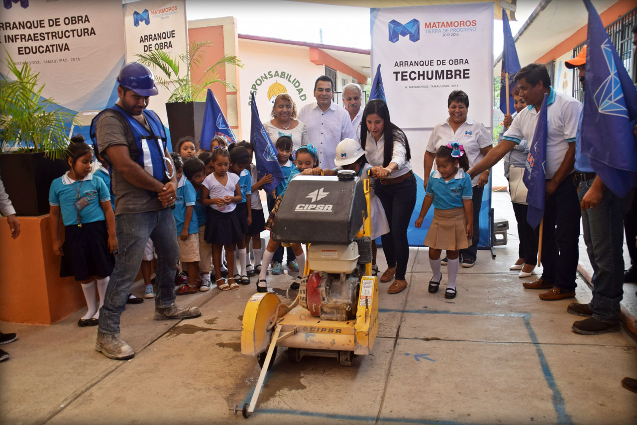 Fortalece Lety Salazar la infraestructura escolar con más obras transformadoras